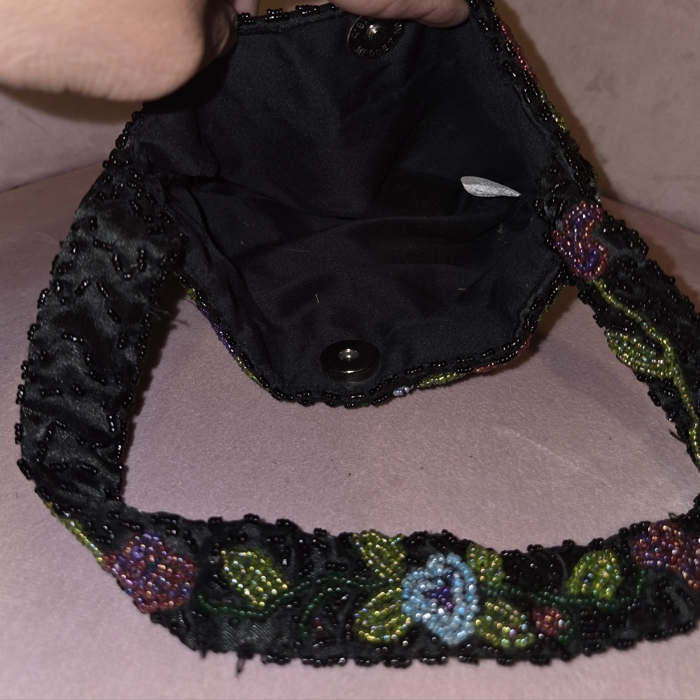 Floral Beaded Women's Bag - Black and Multicolor - Picture 4 of 6